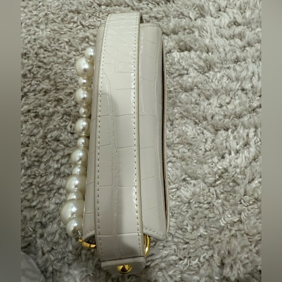JW PEI FAE TOP HANDLE CROSSBODY - IVORY CROC - Picture 8 of 16